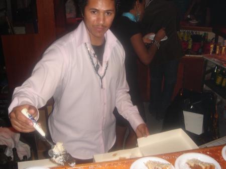 Dimanche 31/12/06 soir�e priv�e sur le bateaux bb antilles avec Cap's fashion (avec dj lerby & dj mikey)