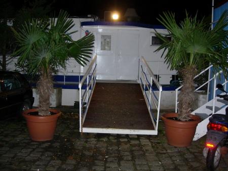 Dimanche 31/12/06 soir�e priv�e sur le bateaux bb antilles avec Cap's fashion (avec dj lerby & dj mikey)