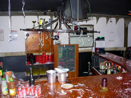 Dimanche 31/12/06 soir�e priv�e sur le bateaux bb antilles avec Cap's fashion (avec dj lerby & dj mikey)