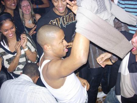 Dimanche 31/12/06 soir�e priv�e sur le bateaux bb antilles avec Cap's fashion (avec dj lerby & dj mikey)