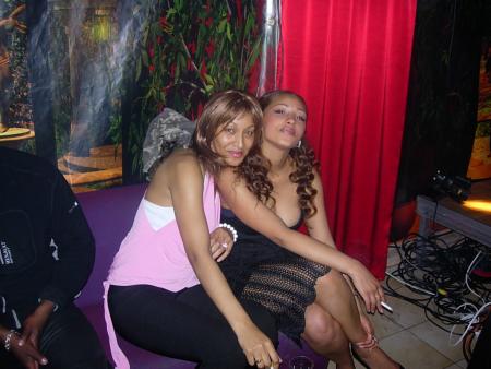 cap's fashion present mika ( linda bo � )