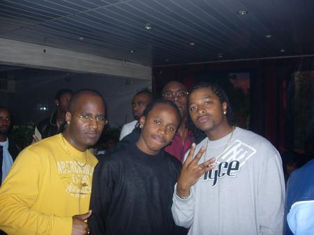 cap's fashion present mika ( linda bo � )