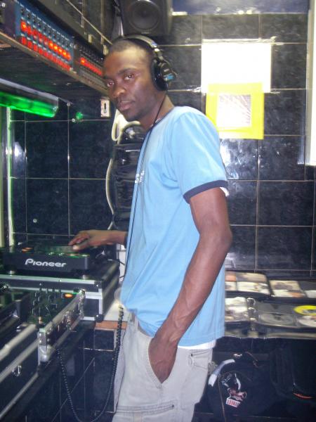 hi5 party caps systeme