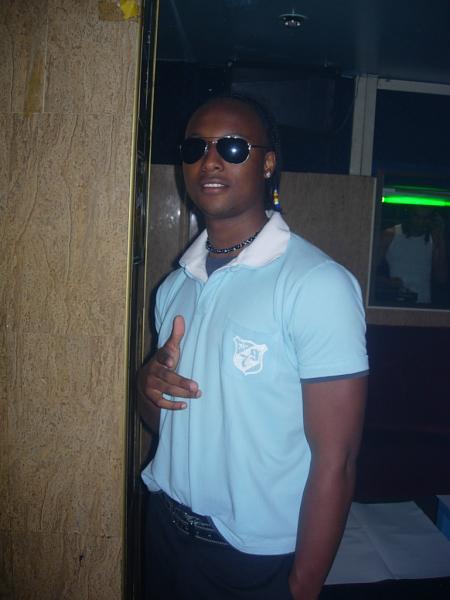 hi5 party caps systeme