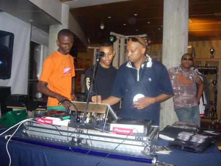 STADE CHARLETY SOIREE RETRO 80 A 2006